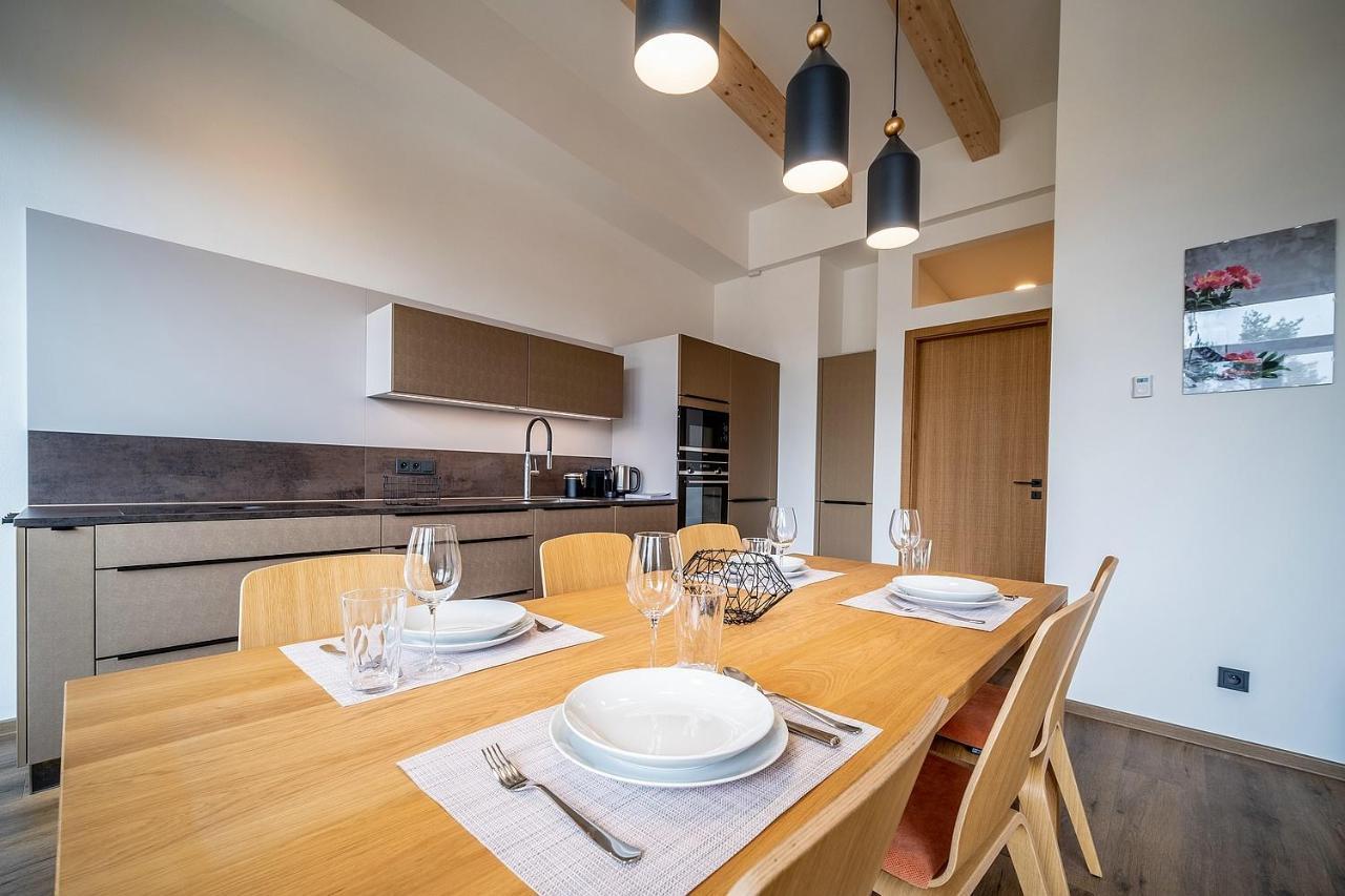 Lipno Port Apartment C304 - Lipno Home Lipno nad Vltavou Eksteriør bilde