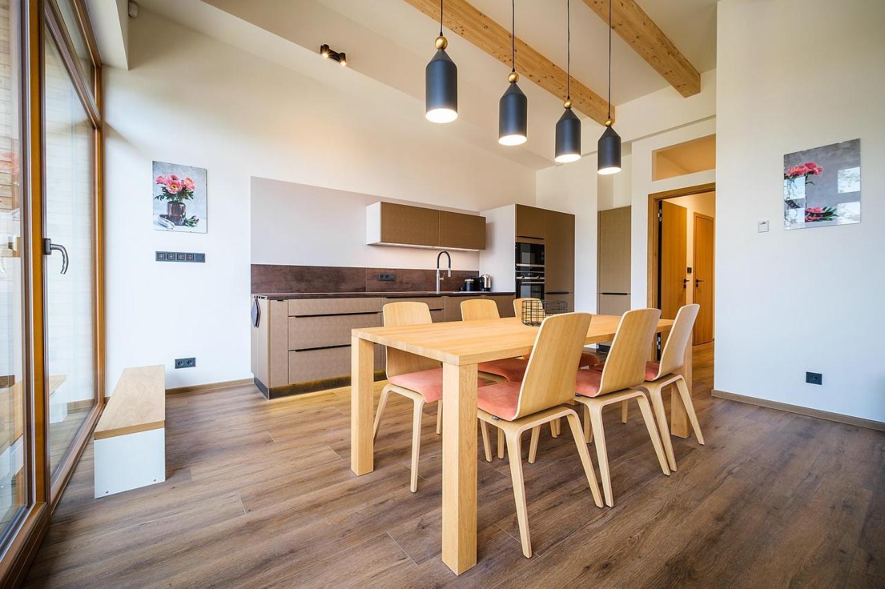 Lipno Port Apartment C304 - Lipno Home Lipno nad Vltavou Eksteriør bilde