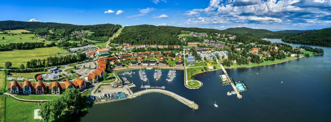 Lipno Port Apartment C304 - Lipno Home Lipno nad Vltavou Eksteriør bilde